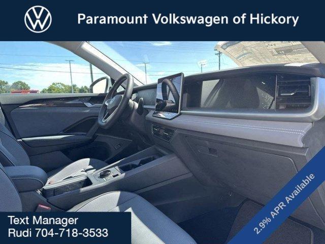 new 2025 Volkswagen Tiguan car, priced at $36,026