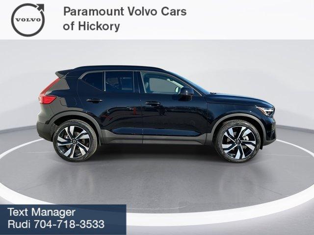 new 2025 Volvo XC40 car, priced at $49,790