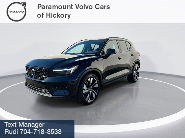 new 2025 Volvo XC40 car, priced at $49,790