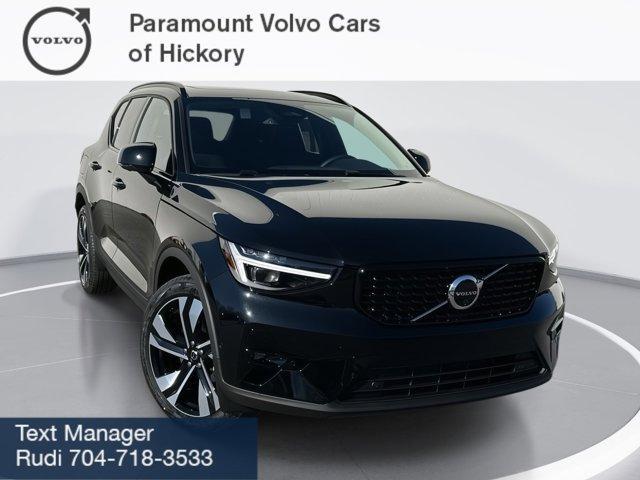 new 2025 Volvo XC40 car, priced at $49,790