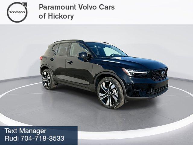 new 2025 Volvo XC40 car, priced at $49,790