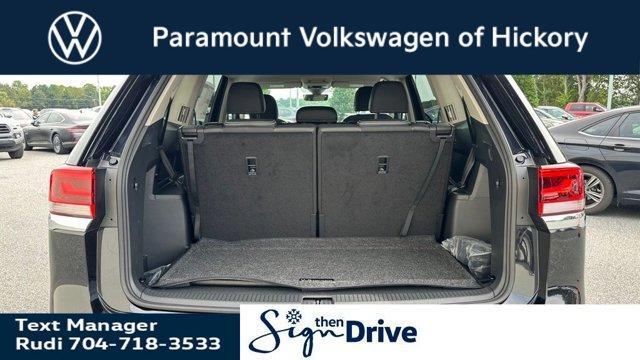 new 2026 Volkswagen Atlas car, priced at $42,234