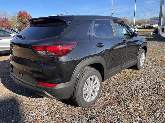 new 2025 Chevrolet TrailBlazer car, priced at $27,730