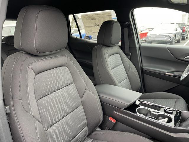 new 2026 Chevrolet Equinox car, priced at $33,260