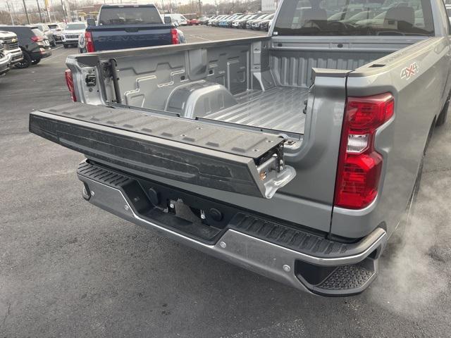 new 2025 Chevrolet Silverado 1500 car, priced at $41,277