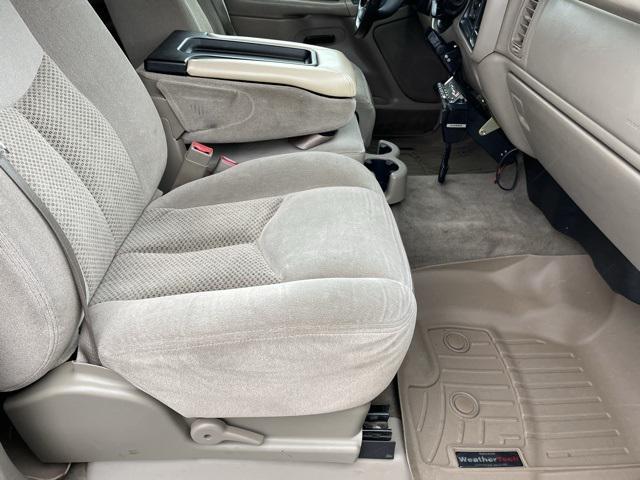 used 2003 Chevrolet Silverado 2500 car, priced at $15,900