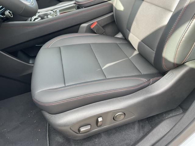 new 2026 Chevrolet Traverse car, priced at $58,450