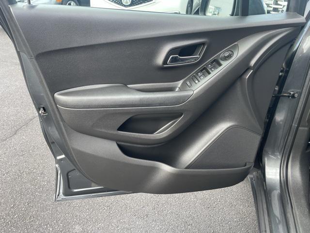 used 2020 Chevrolet Trax car, priced at $15,211