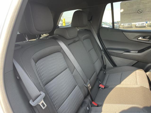 new 2026 Chevrolet Equinox car, priced at $31,995