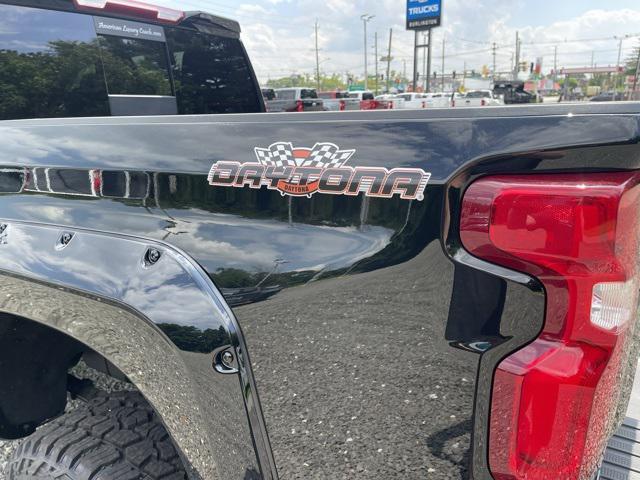 new 2025 Chevrolet Silverado 1500 car, priced at $77,900