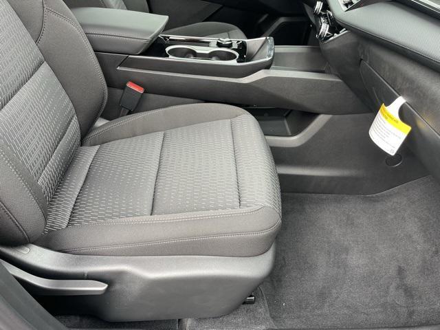 new 2026 Chevrolet Equinox car, priced at $29,995