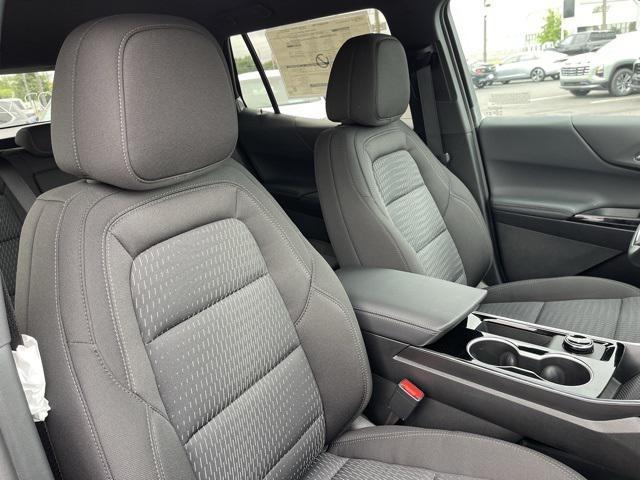 new 2026 Chevrolet Equinox car, priced at $29,995