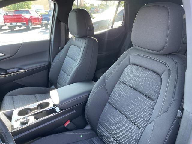 new 2026 Chevrolet Equinox car, priced at $32,940