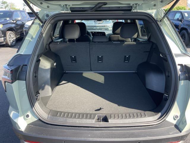 new 2026 Chevrolet Equinox car, priced at $32,940