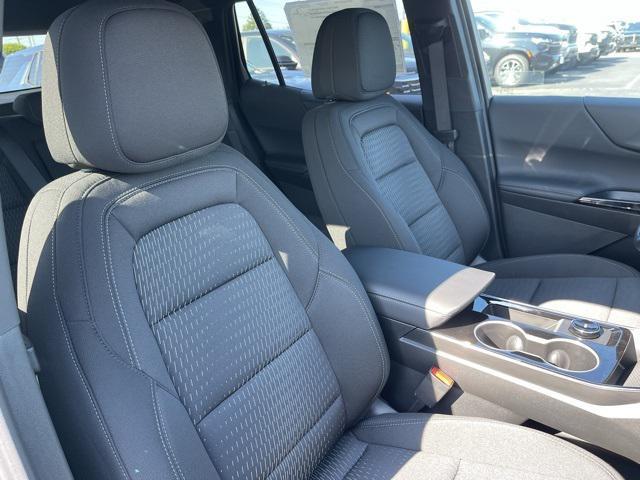 new 2026 Chevrolet Equinox car, priced at $32,940