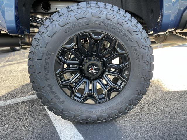 new 2025 Chevrolet Silverado 2500 car, priced at $94,900