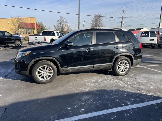 used 2015 Kia Sorento car, priced at $7,900