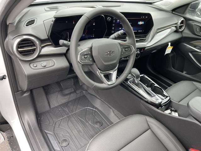 new 2025 Chevrolet Trax car, priced at $27,695