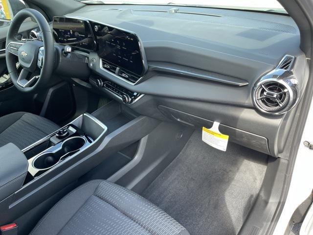new 2026 Chevrolet Equinox car, priced at $32,940