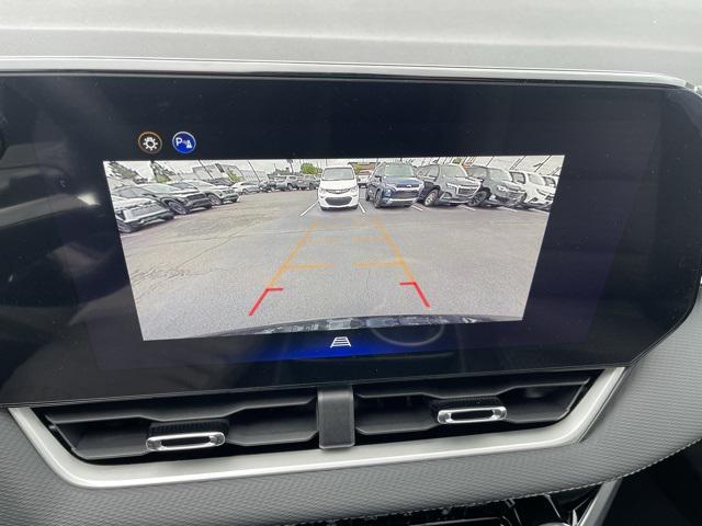 new 2026 Chevrolet Equinox car, priced at $31,995