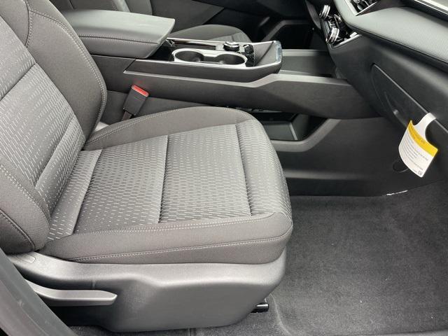 new 2026 Chevrolet Equinox car, priced at $31,995