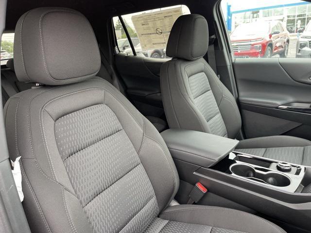 new 2026 Chevrolet Equinox car, priced at $31,995