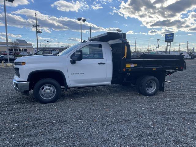 new 2025 Chevrolet Silverado 3500 car, priced at $64,900