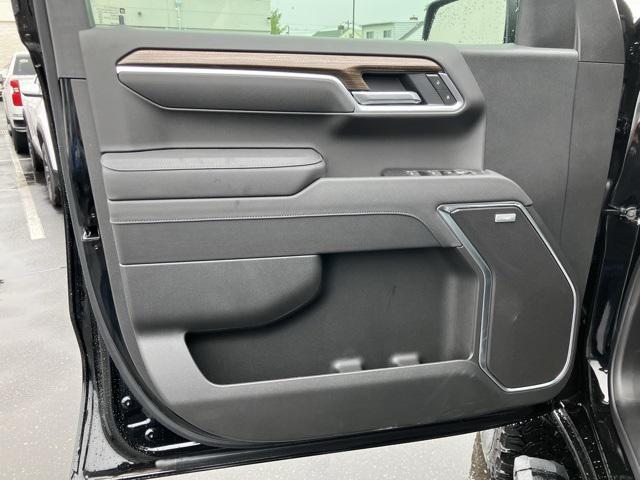new 2025 Chevrolet Silverado 1500 car, priced at $74,900