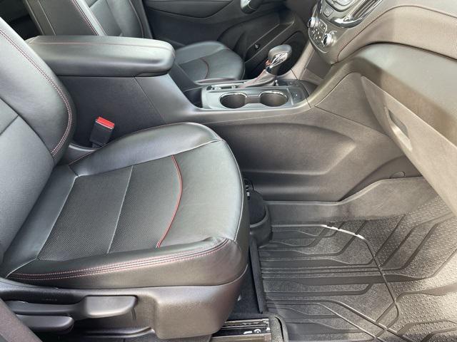 used 2023 Chevrolet Equinox car, priced at $26,900