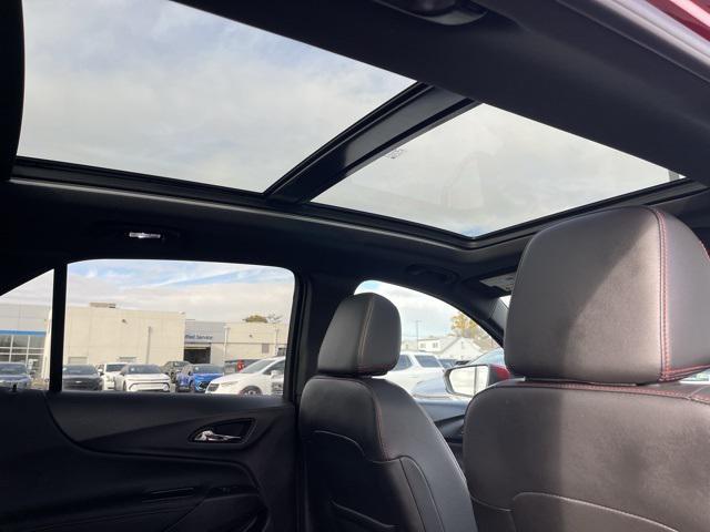 used 2023 Chevrolet Equinox car, priced at $26,900