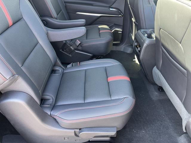 new 2026 Chevrolet Traverse car, priced at $57,290