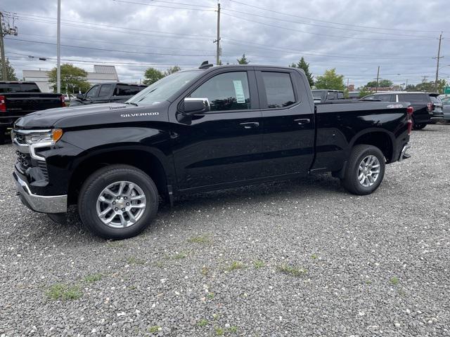 new 2024 Chevrolet Silverado 1500 car, priced at $42,499