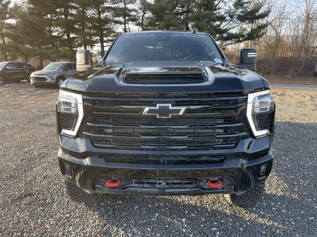 new 2025 Chevrolet Silverado 2500 car, priced at $93,900