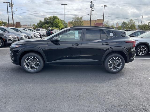 new 2025 Chevrolet Trax car, priced at $25,235