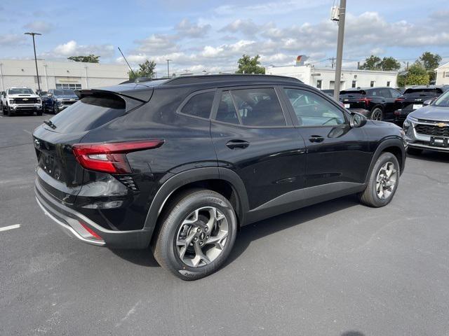 new 2025 Chevrolet Trax car, priced at $25,235