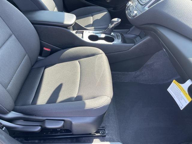 new 2025 Chevrolet Malibu car, priced at $26,495