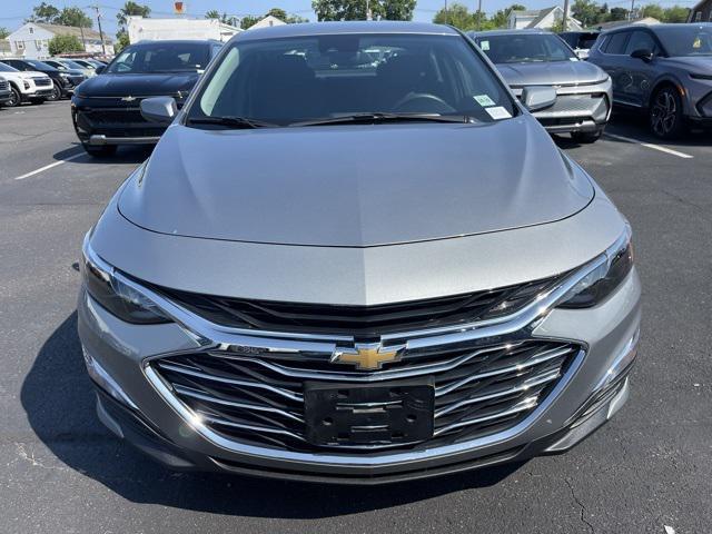 new 2025 Chevrolet Malibu car, priced at $26,495