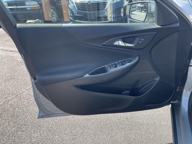 new 2025 Chevrolet Malibu car, priced at $26,495