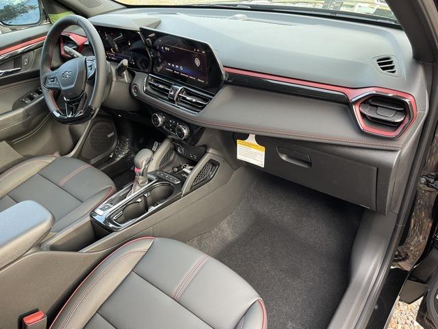 new 2025 Chevrolet TrailBlazer car, priced at $33,300