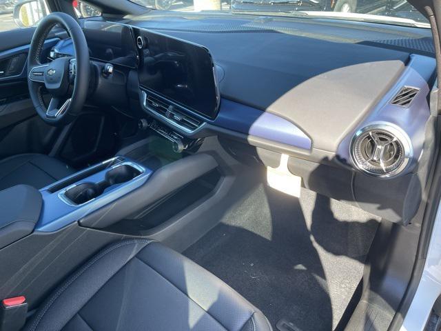 new 2026 Chevrolet Equinox EV car, priced at $38,914