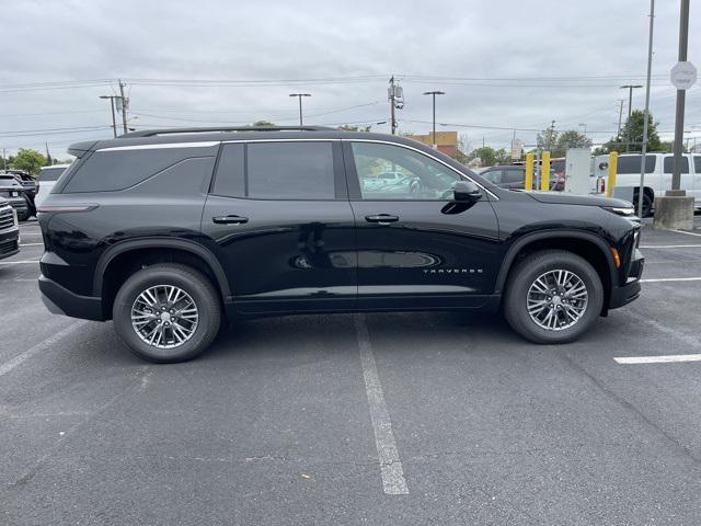 new 2026 Chevrolet Traverse car, priced at $43,120