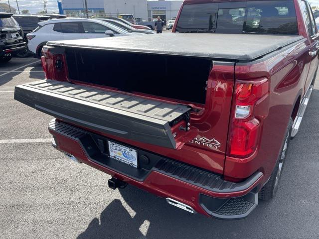 used 2025 Chevrolet Silverado 1500 car, priced at $61,900