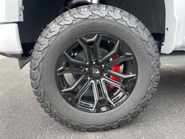 new 2025 Chevrolet Silverado 1500 car, priced at $69,900