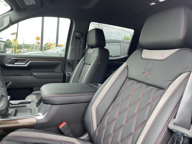 new 2025 Chevrolet Silverado 1500 car, priced at $69,900