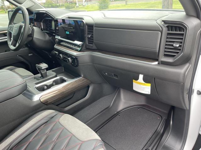 new 2025 Chevrolet Silverado 1500 car, priced at $69,900