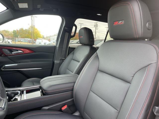 new 2026 Chevrolet Traverse car, priced at $58,375