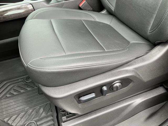 used 2022 Chevrolet Silverado 1500 car, priced at $43,900