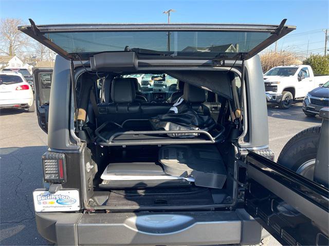 used 2015 Jeep Wrangler Unlimited car, priced at $22,900