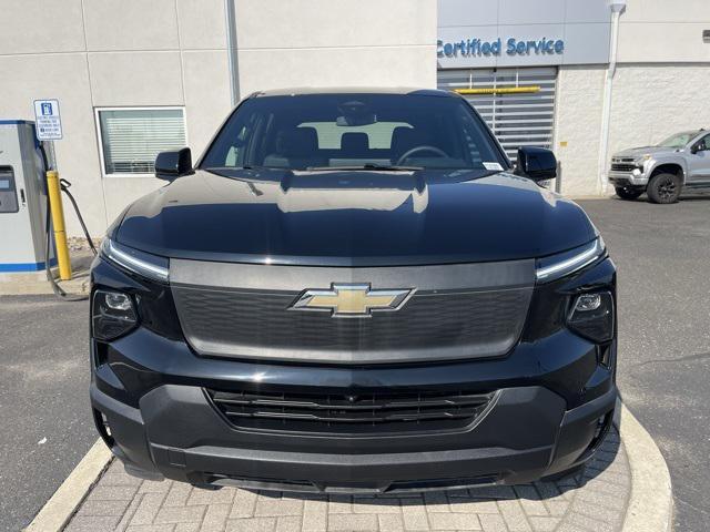 used 2024 Chevrolet Silverado EV car, priced at $46,900