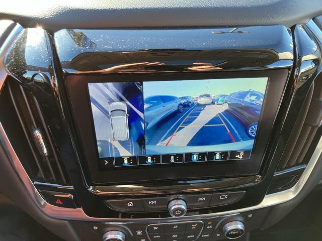 used 2021 Chevrolet Traverse car, priced at $30,900